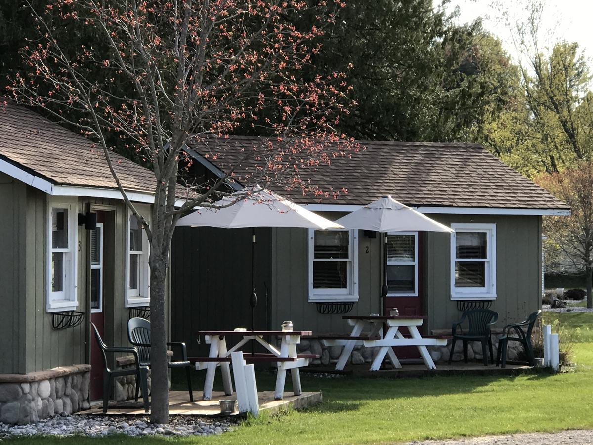 Cedar Ridge Cabins Honor エクステリア 写真
